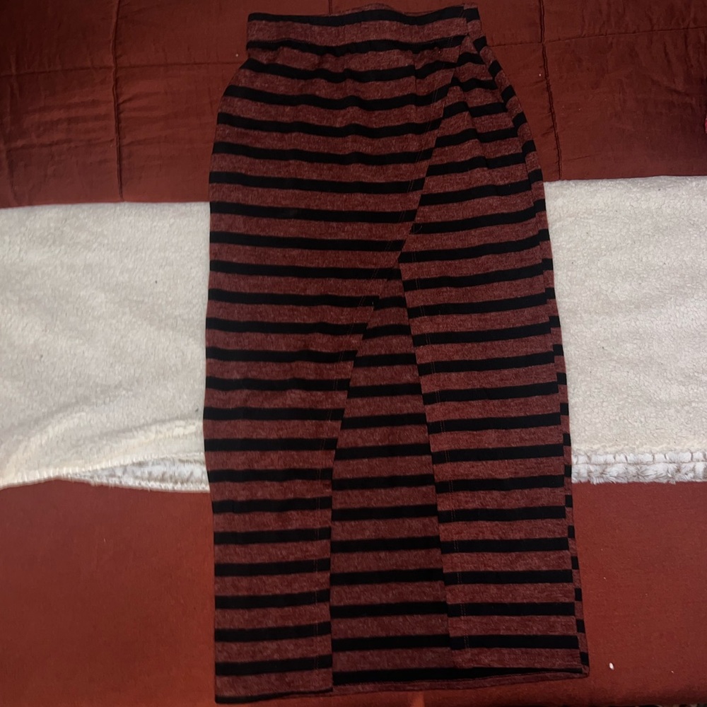 Nordstrom Black and Rust Stripe Midi with Thigh Slit